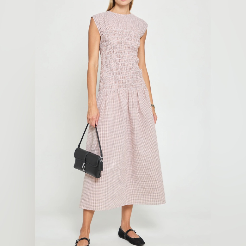 Sleeveless Smocked Midi Dress In Light Pink